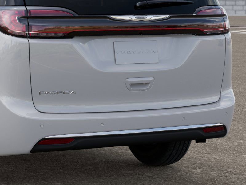 New 2026 Chrysler Pacifica Select FWD image 14