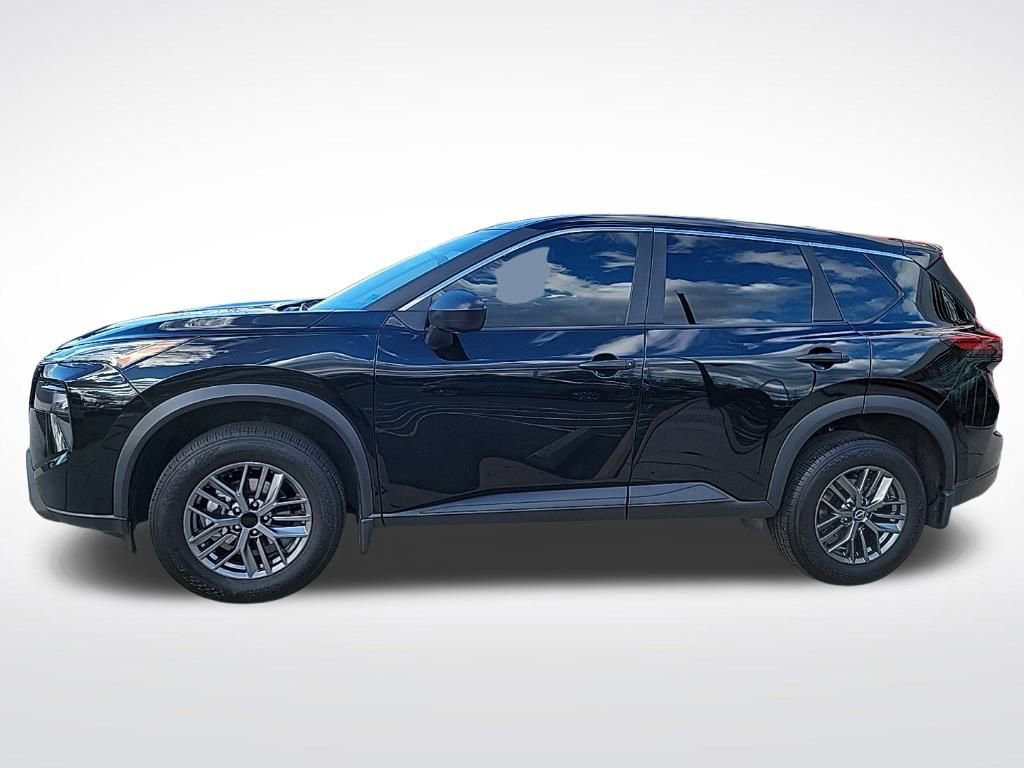 Certified 2024 Nissan Rogue S image 2