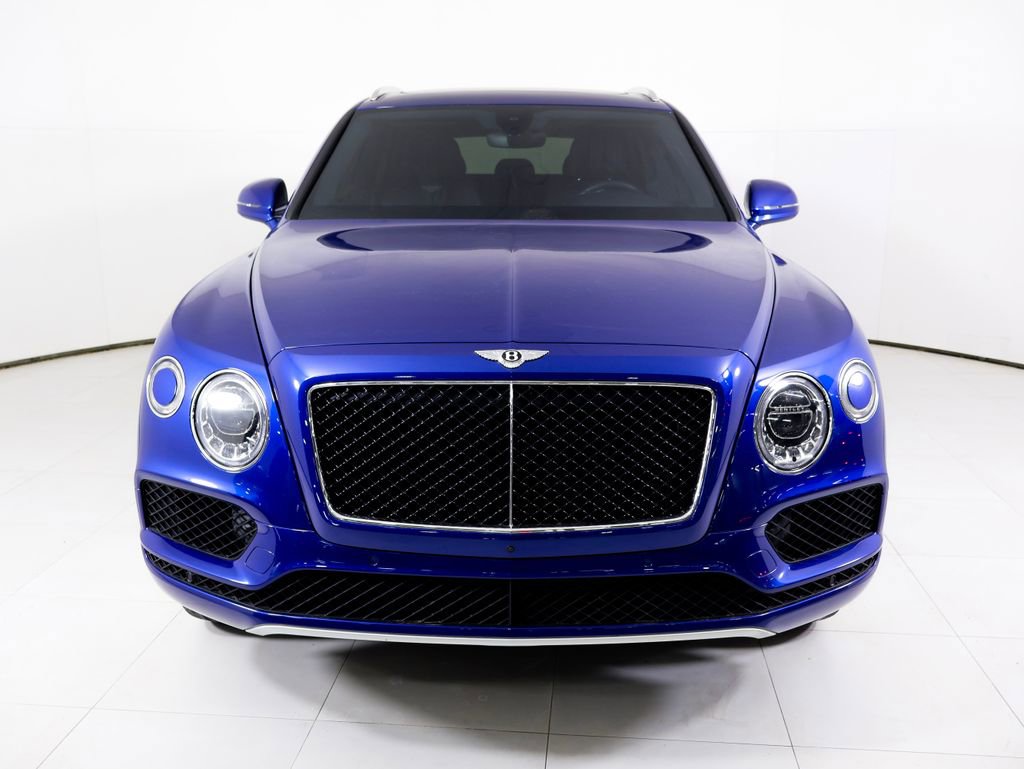 Used 2019 Bentley Bentayga image 45