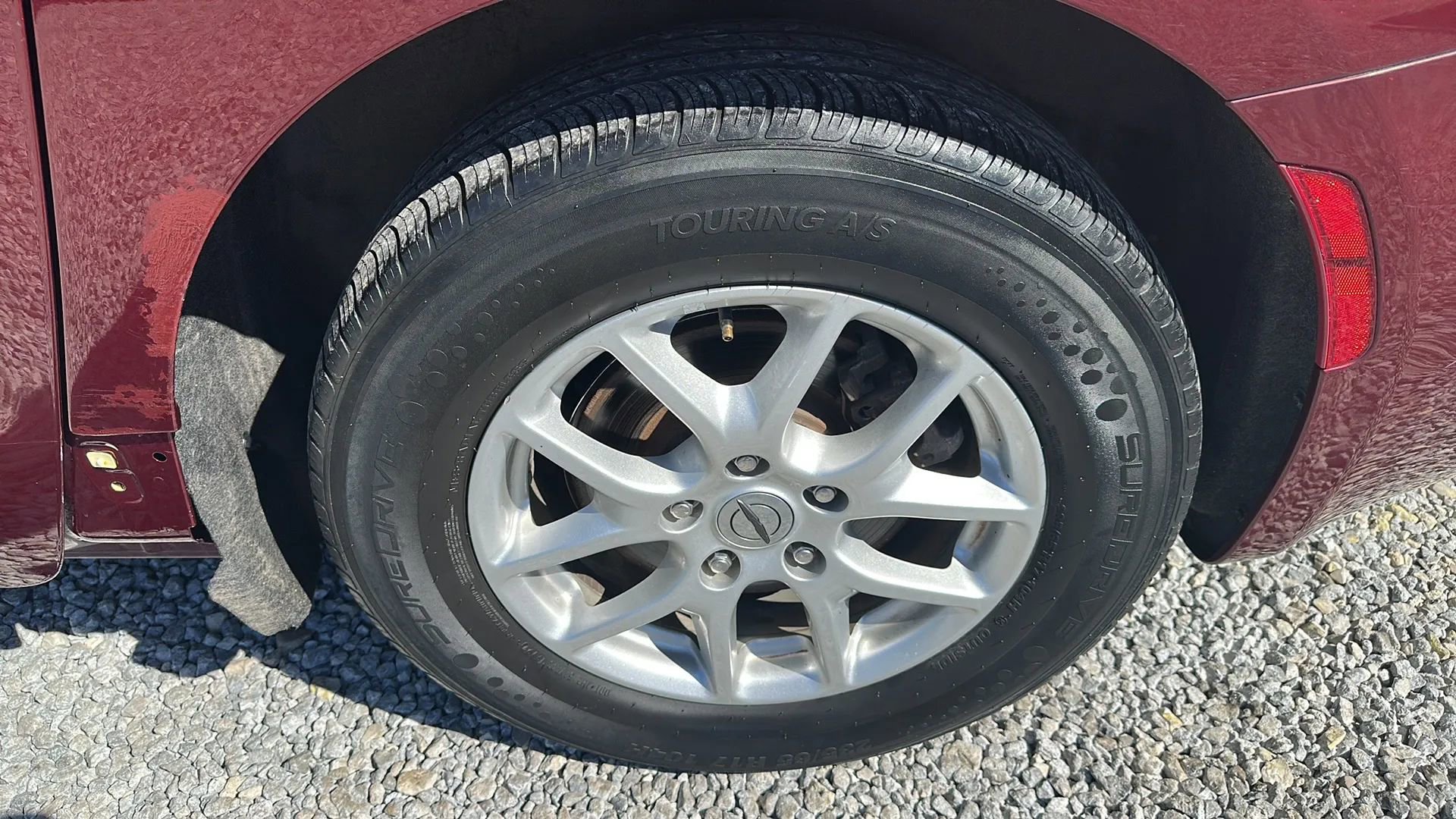 Used 2021 Chrysler Voyager Lxi image 9