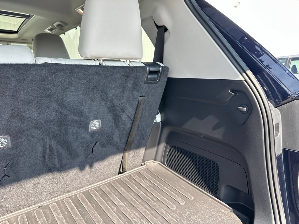 Used 2024 Toyota Grand Highlander AWD Hybrid image 26
