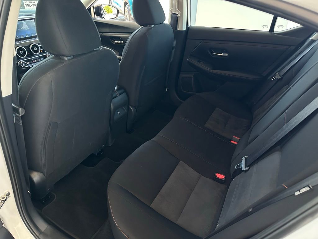 Used 2024 Nissan Sentra SR w/ Lighting Package FWD image 15