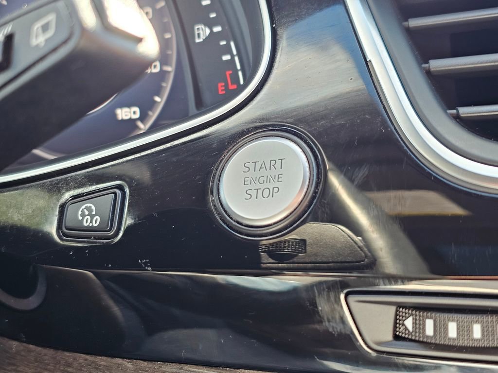 Used 2017 Audi Q7 3.0T Premium Plus image 17