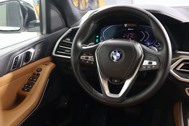 Used 2022 BMW X5 xDrive45e w/ Executive Package image 10
