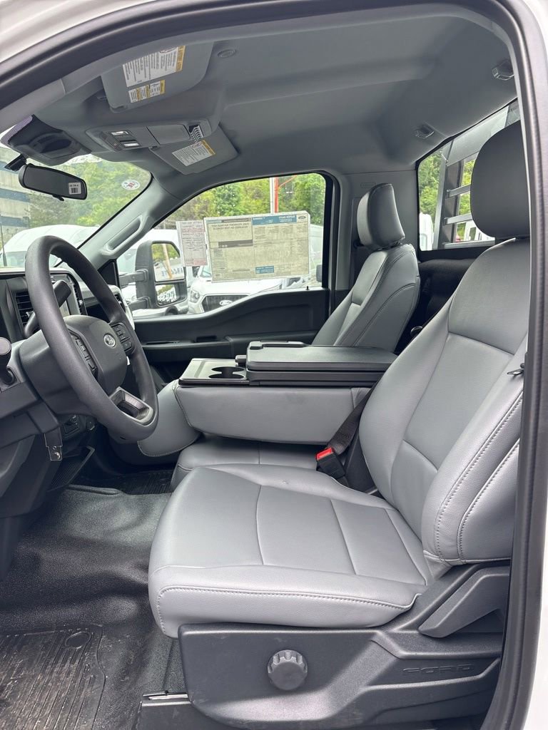 New 2026 Ford F350 XL w/ XL Chrome Package AWD/4WD image 21