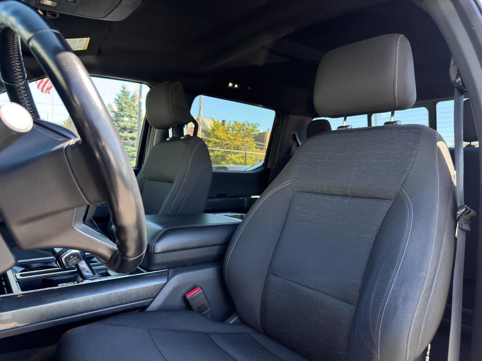 Used 2022 Ford F150 XLT w/ Equipment Group 302A High image 15