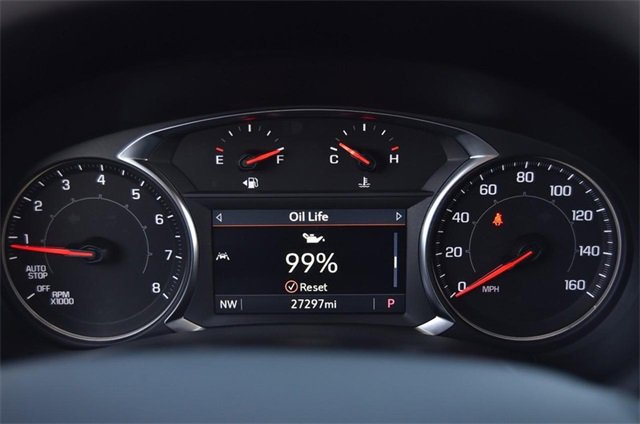 Used 2024 GMC Terrain SLT image 12