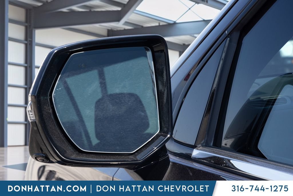 Used 2022 Chevrolet Tahoe LT w/ Luxury Package AWD/4WD image 29