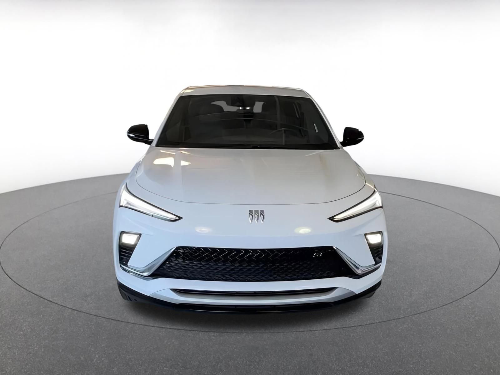 Used 2025 Buick Envista Sport Touring image 5