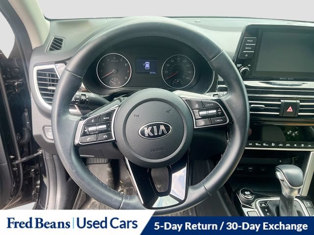 Used 2021 Kia Seltos EX AWD/4WD image 16