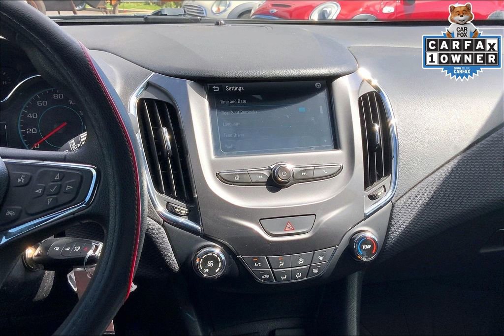 Used 2018 Chevrolet Cruze LT w/ Redline Edition image 6