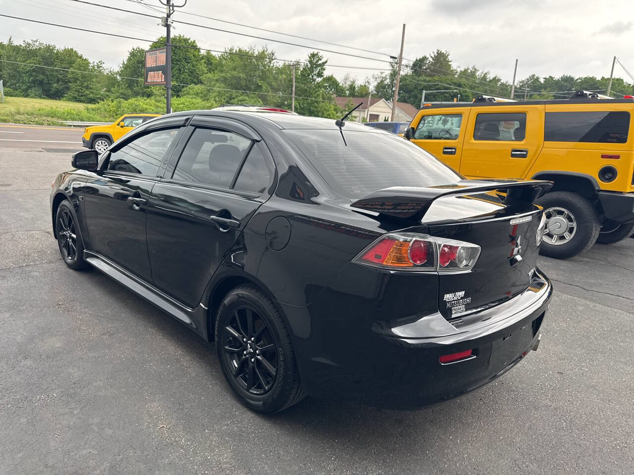 Used 2017 Mitsubishi Lancer LE FWD image 6