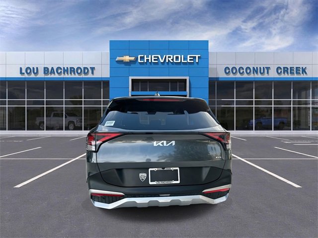 Used 2023 Kia Sportage LX image 7