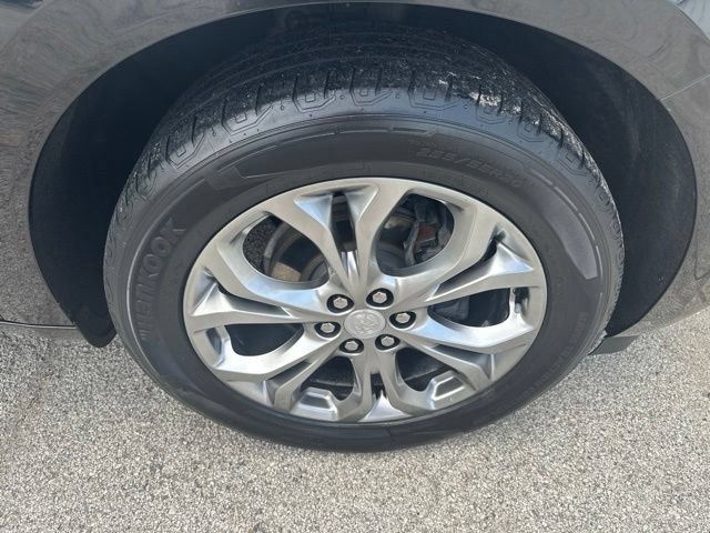Used 2021 Buick Enclave Avenir w/ Avenir Technology Package AWD/4WD image 12