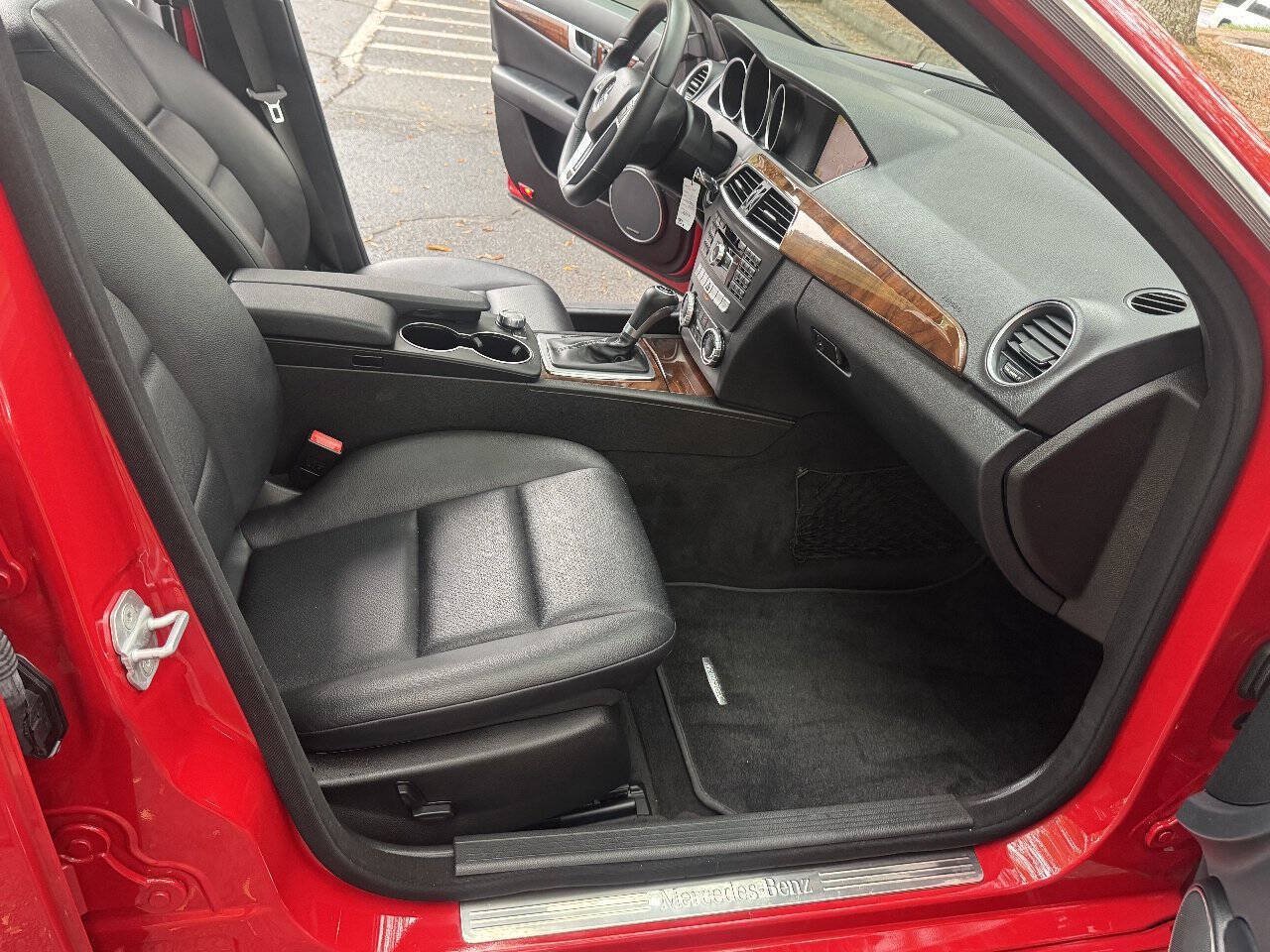 Used 2012 Mercedes-Benz C 300 4MATIC Sedan w/ Multimedia Pkg image 18