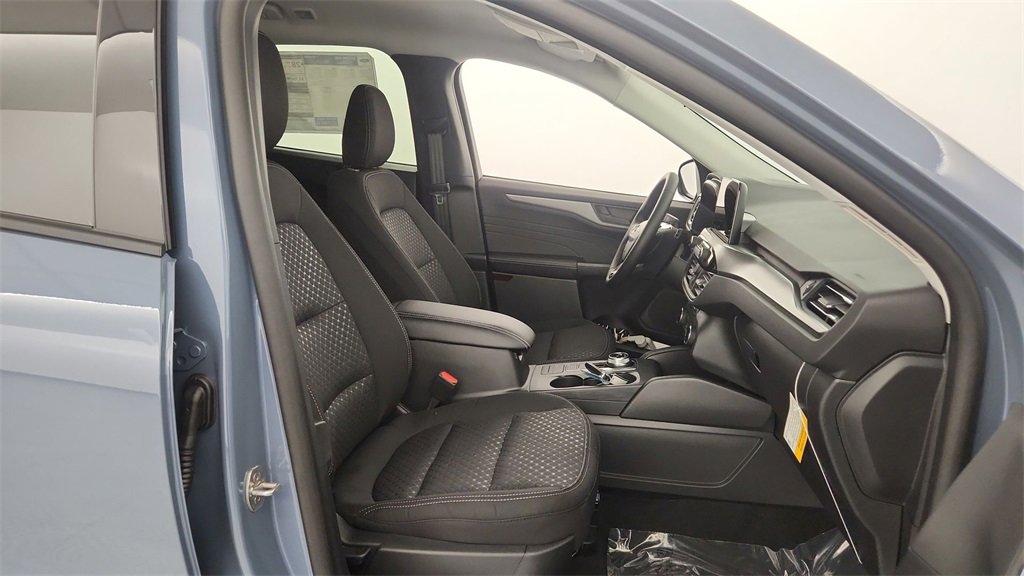 New 2026 Ford Escape Active w/ Cold Weather Package image 29