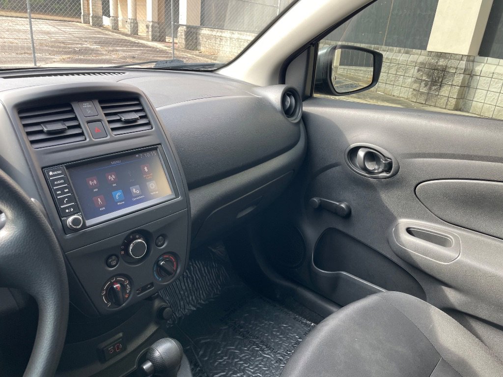 Used 2019 Nissan Versa S Plus image 37