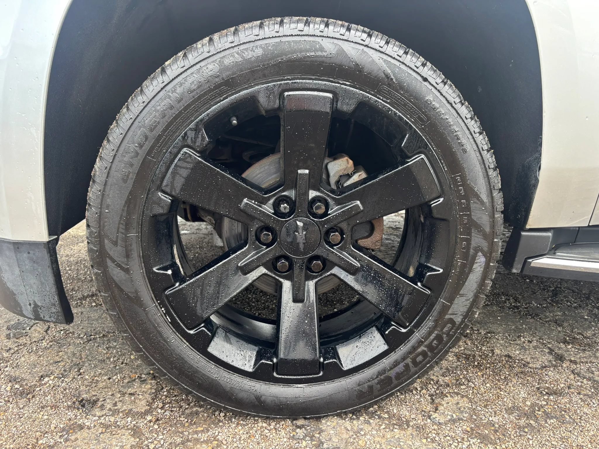 Used 2018 Chevrolet Tahoe Premier AWD/4WD image 14