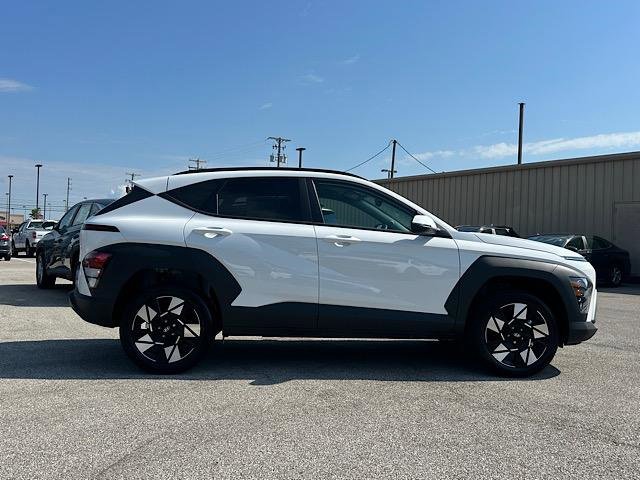 New 2025 Hyundai Kona SEL image 3