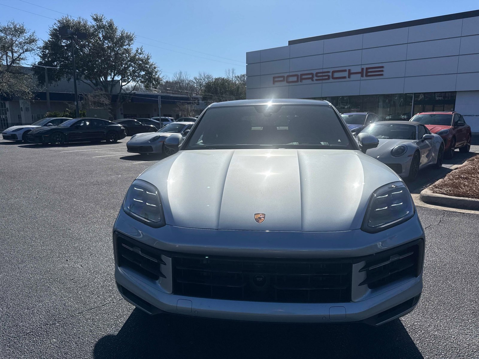 Certified 2026 Porsche Cayenne Coupe image 6