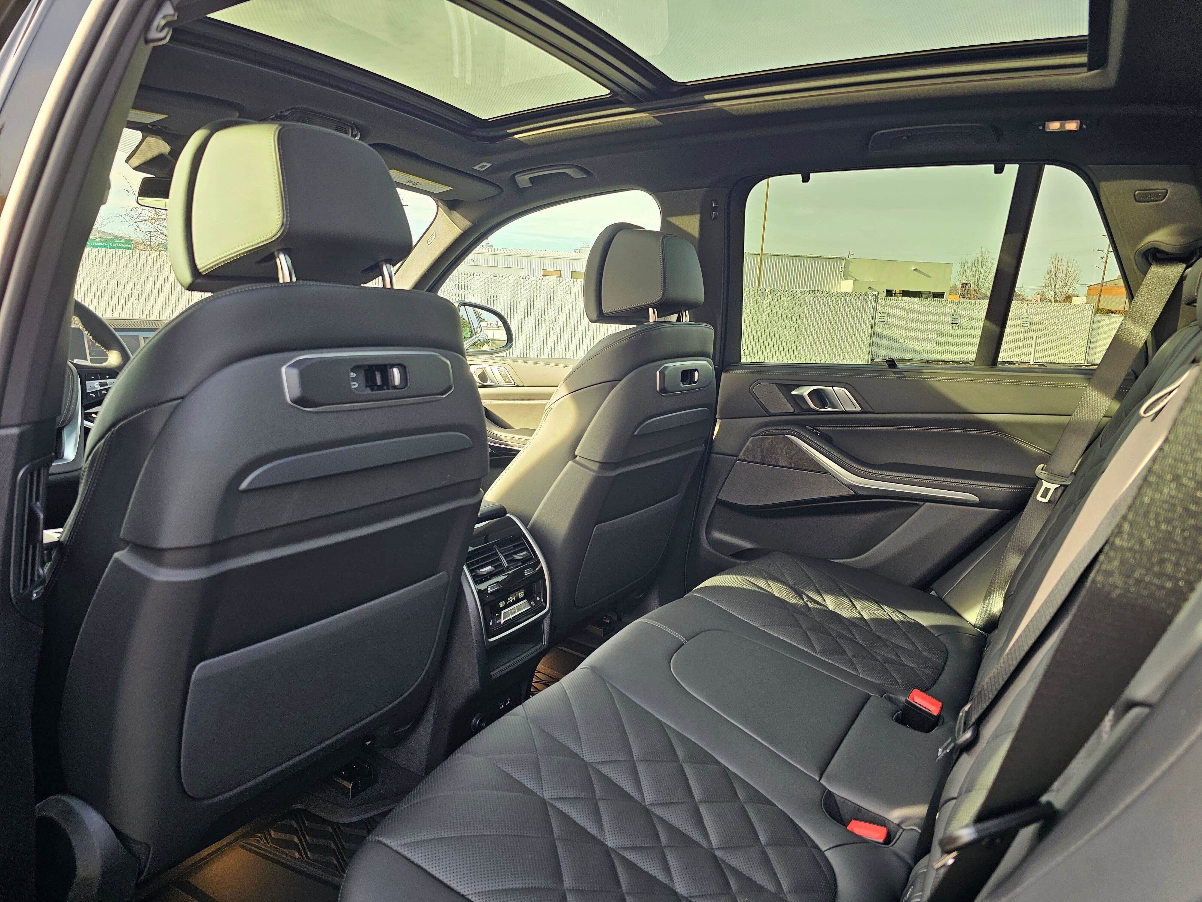 New 2026 BMW X5 xDrive40i w/ Executive Package image 13