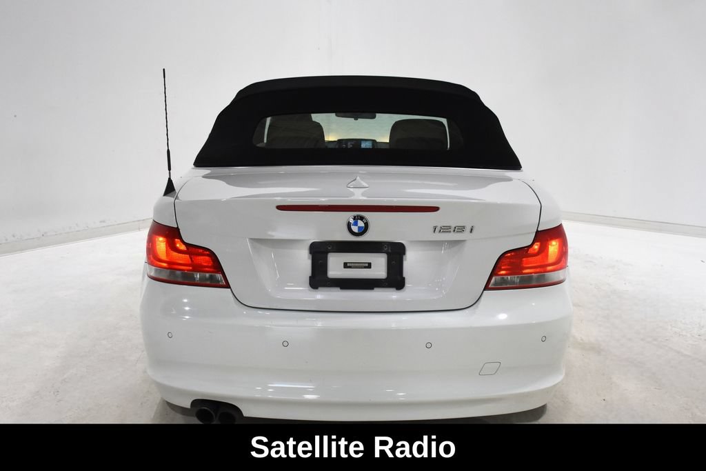 Used 2013 BMW 128i Convertible RWD image 7