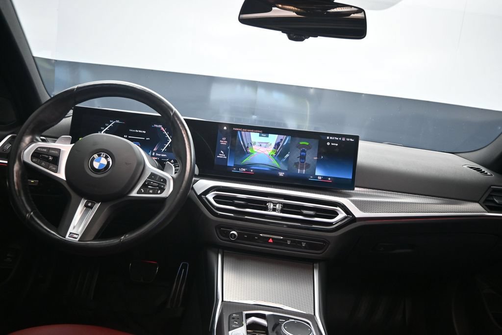 Used 2024 BMW 330i Sedan w/ M Sport Package RWD image 19