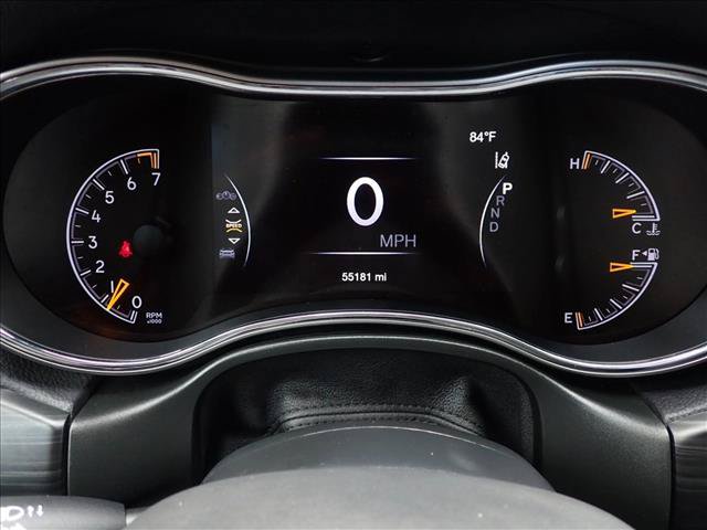 Used 2020 Jeep Grand Cherokee Altitude AWD/4WD image 25