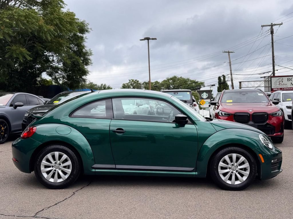 Used 2018 Volkswagen Beetle 2.0T S FWD image 7