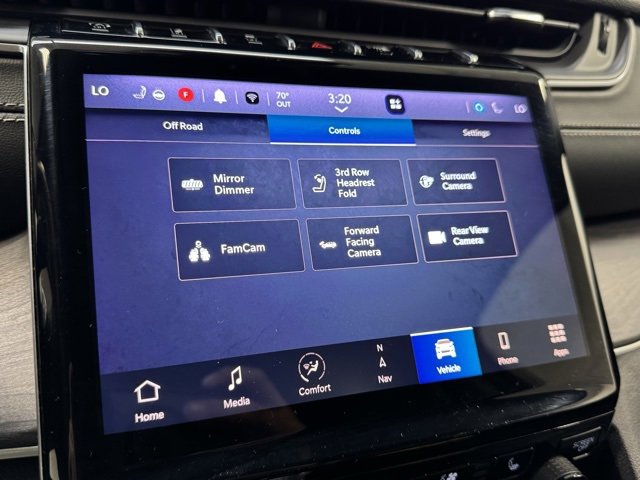 Used 2021 Jeep Grand Cherokee L Limited w/ Luxury Tech Group II image 21