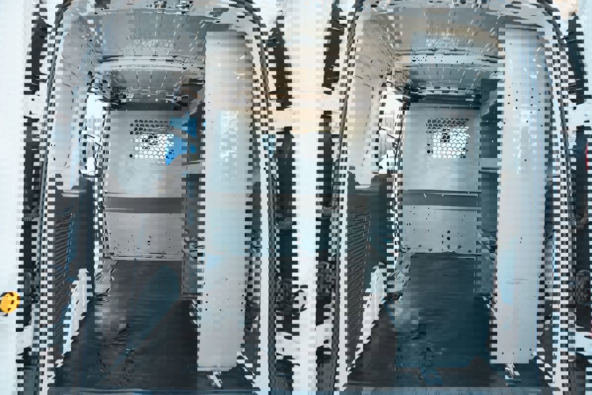 Used 2020 Ford Transit Connect XL image 11