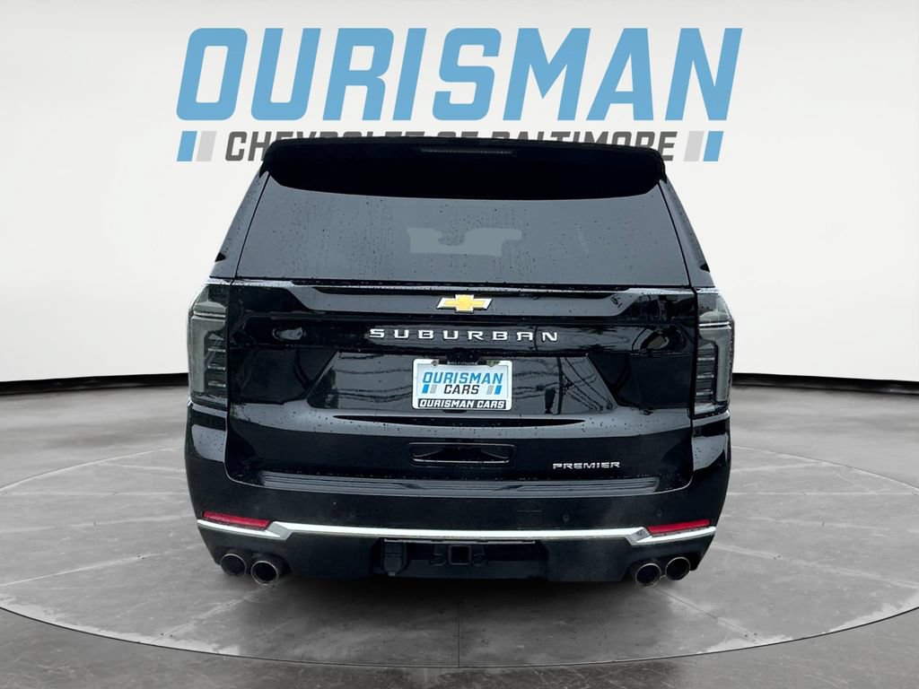 Used 2025 Chevrolet Suburban Premier AWD/4WD image 5