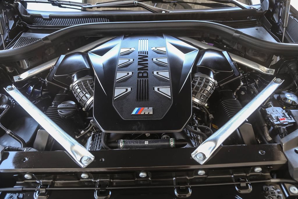 Used 2026 BMW X5 M60i AWD/4WD image 23