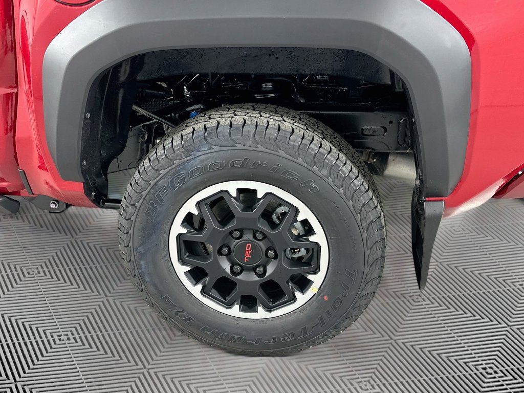 New 2026 Toyota Tacoma TRD Off-Road AWD/4WD image 15