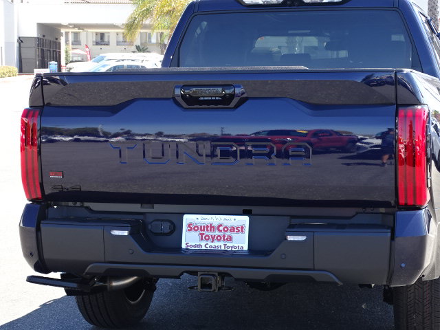 New 2026 Toyota Tundra Limited AWD/4WD image 7