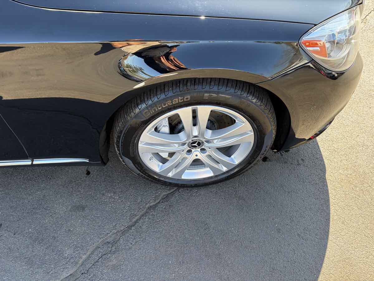 Used 2017 Mercedes-Benz S 550 4MATIC Sedan image 35