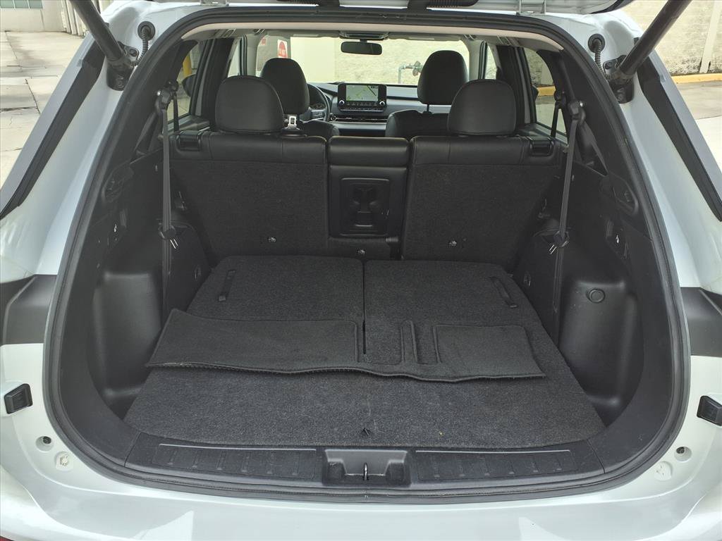 Used 2024 Mitsubishi Outlander SE AWD/4WD image 14