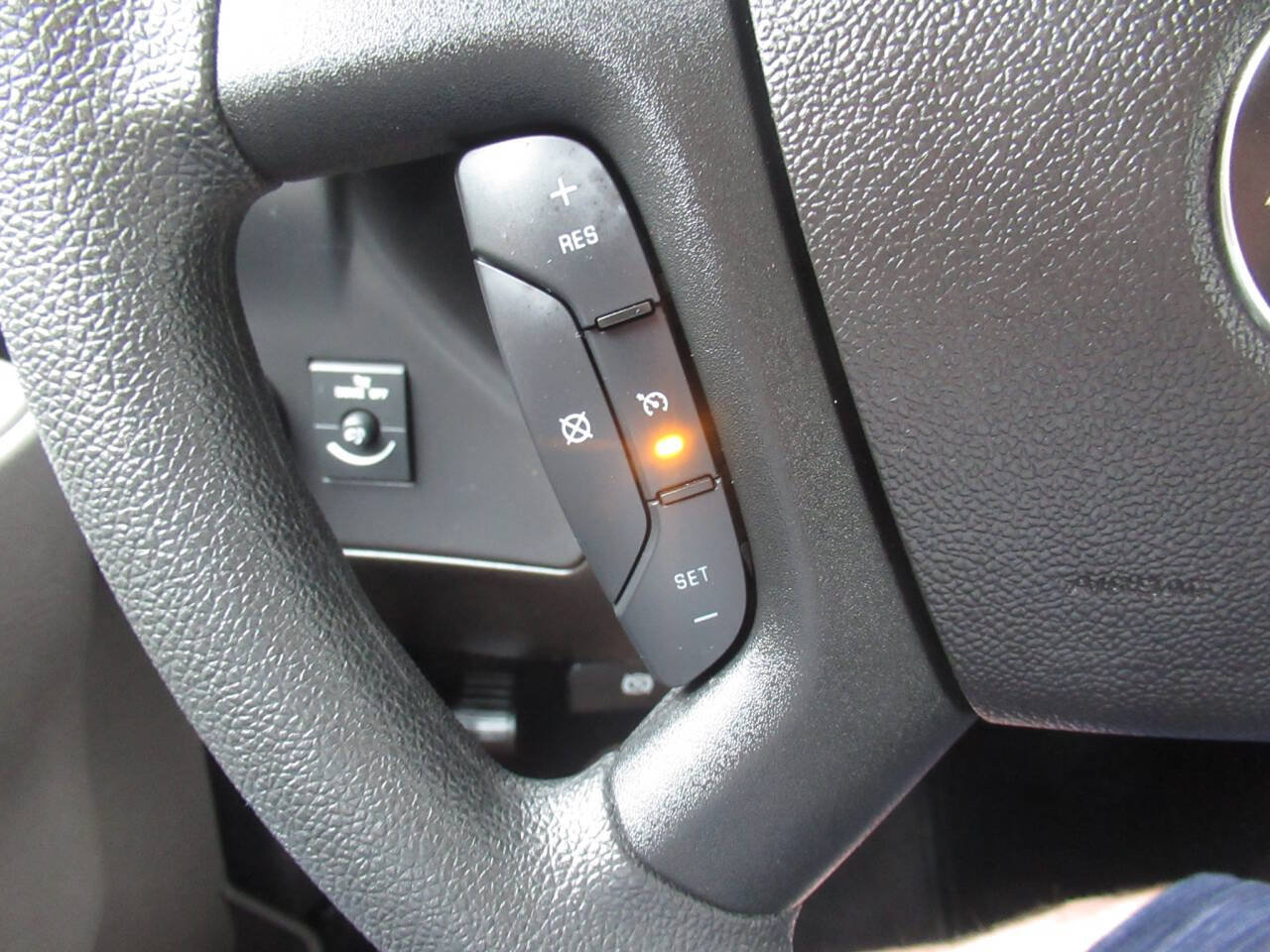 Used 2025 Chevrolet Express 3500 LT w/ LT Preferred Equipment Group RWD image 25