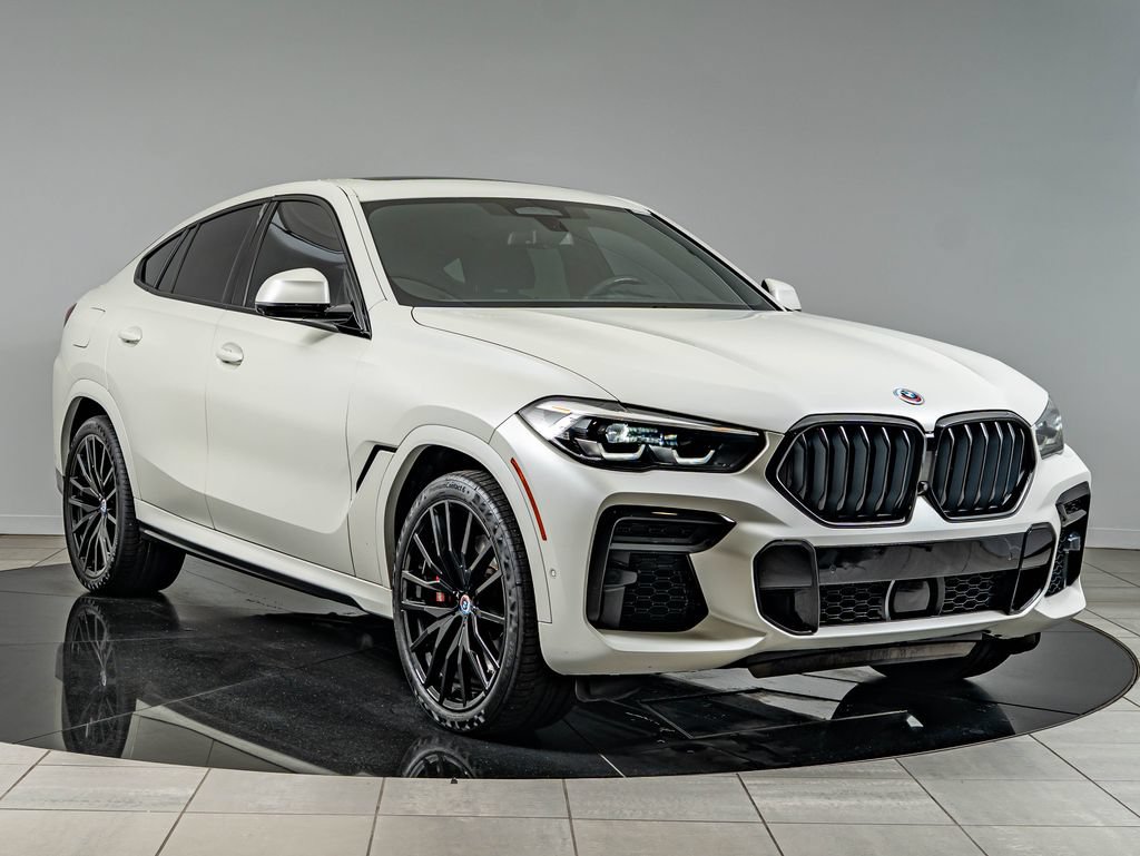 Used 2023 BMW X6 M50i AWD/4WD image 3