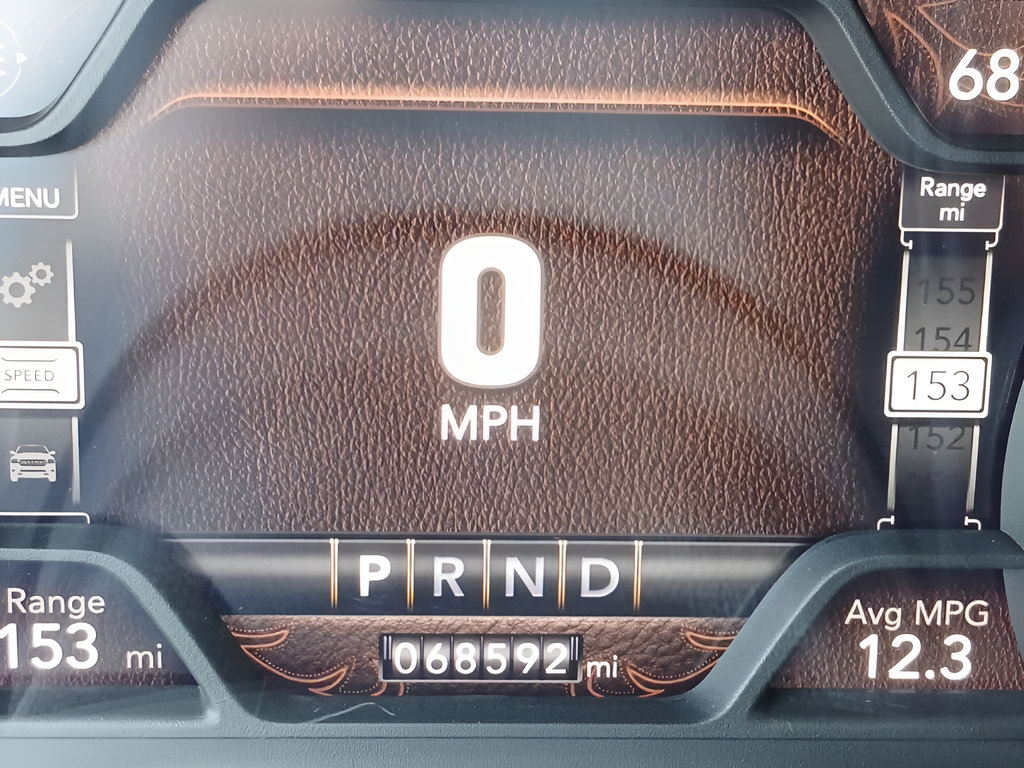 Used 2022 RAM 1500 Laramie AWD/4WD image 15
