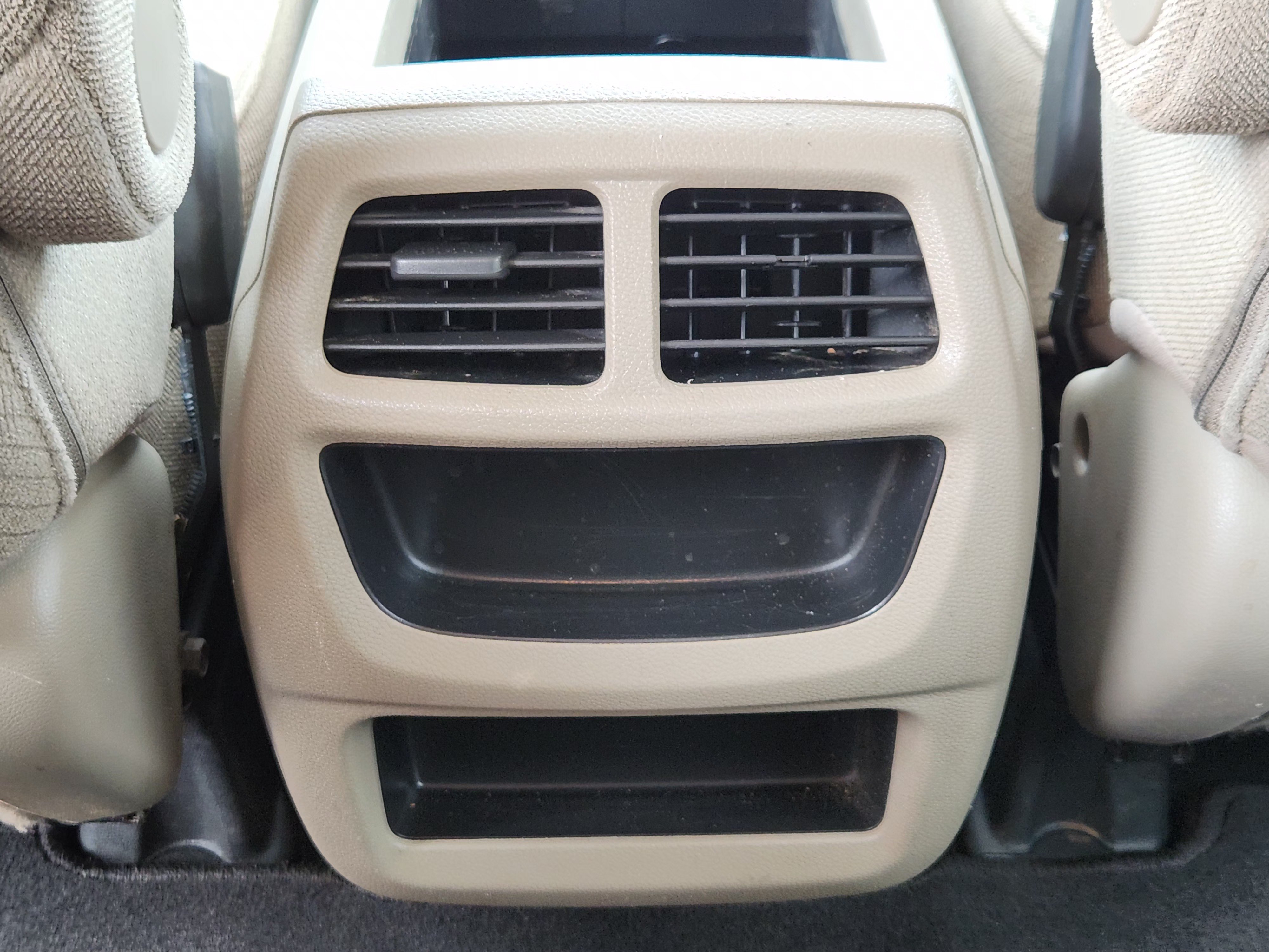 Used 2018 Honda Pilot LX image 29