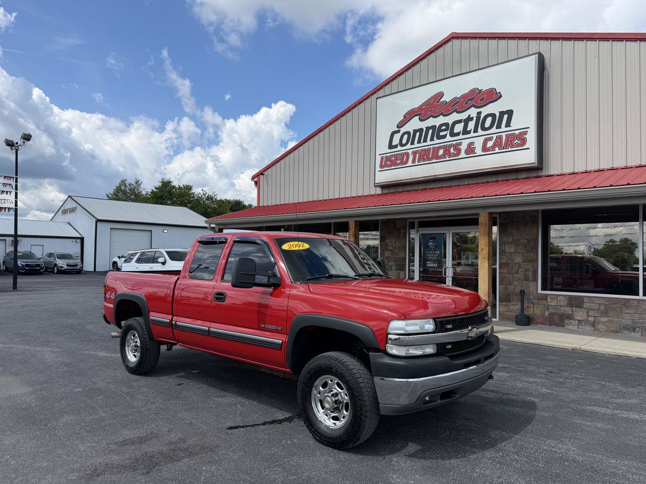 Used 2002 Chevrolet Silverado 2500 LS w/ Electrical Convenience Pkg AWD/4WD image 1