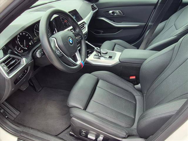 Used 2020 BMW 330i Sedan w/ Convenience Package RWD image 12