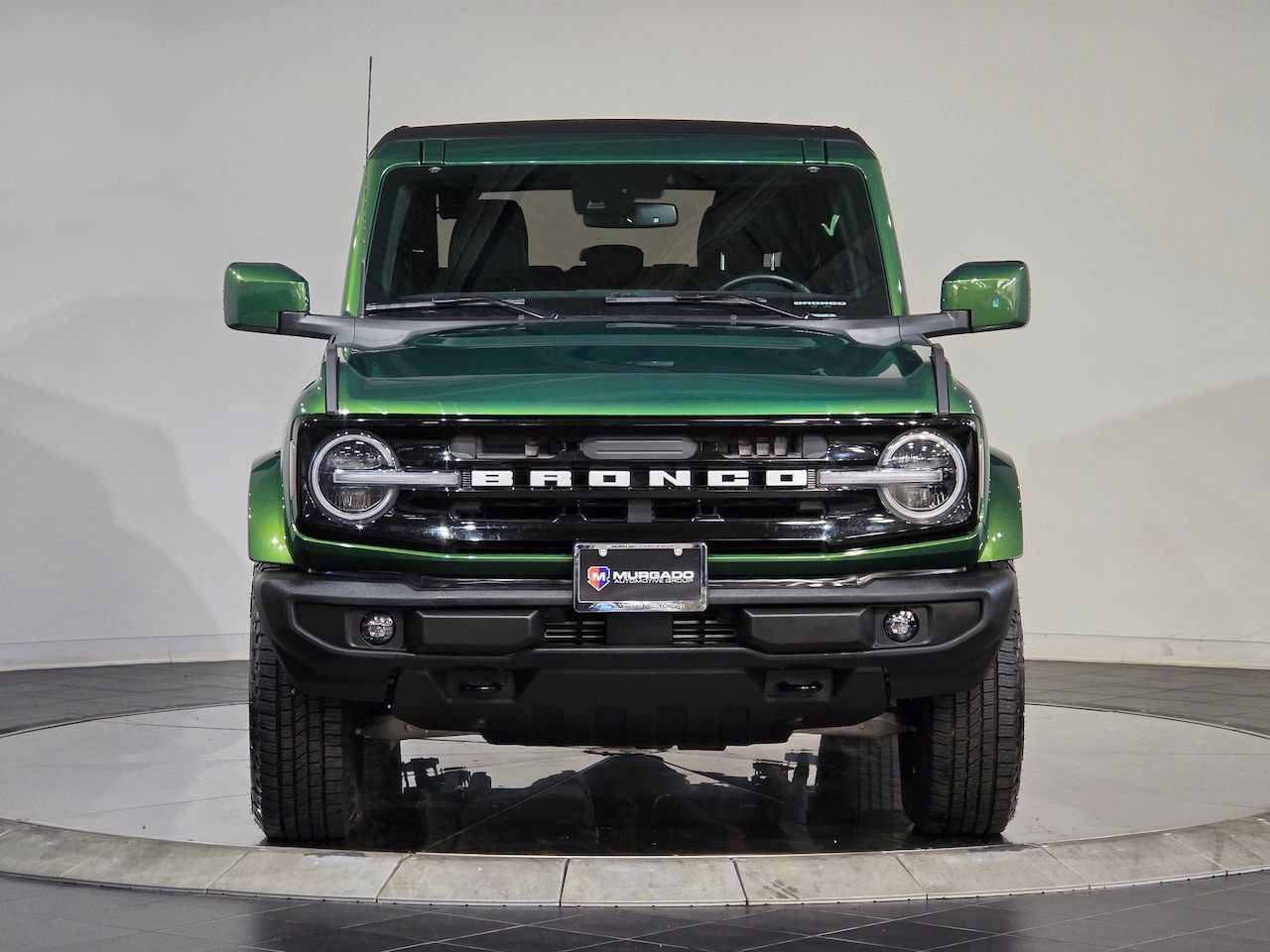 Used 2023 Ford Bronco Outer Banks image 5