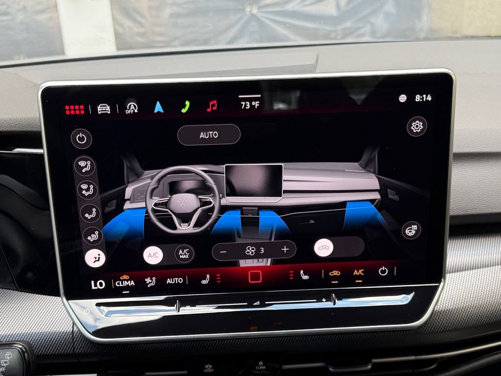 New 2026 Volkswagen GTI SE FWD image 17