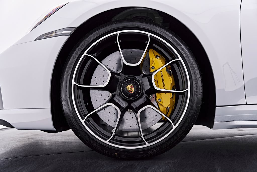Used 2025 Porsche 911 Turbo S w/ Exterior Package Painted AWD/4WD image 3