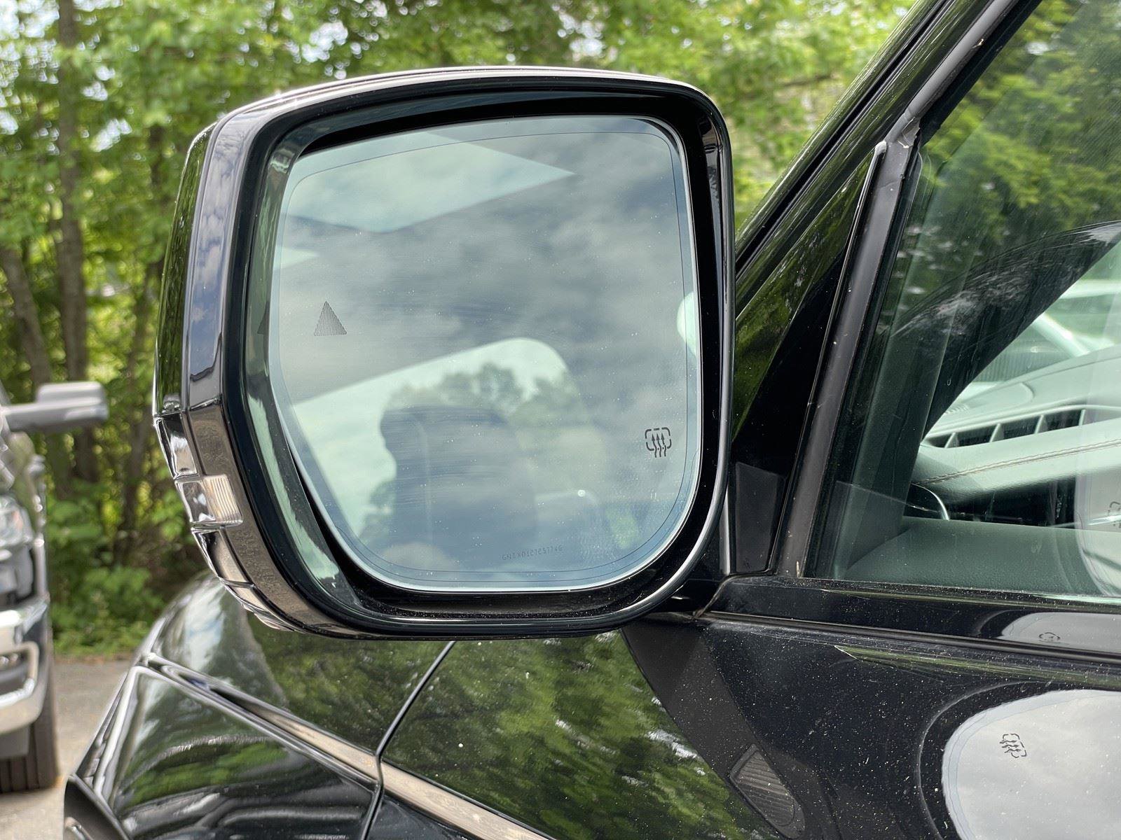 Used 2025 Jeep Grand Cherokee Summit w/ Adv Protech Group IV AWD/4WD image 39