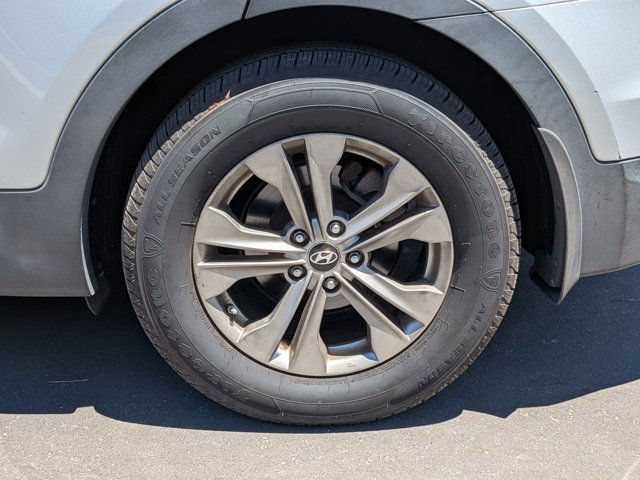 Used 2014 Hyundai Santa Fe Sport w/ Popular Equipment Package 02 AWD/4WD video 3