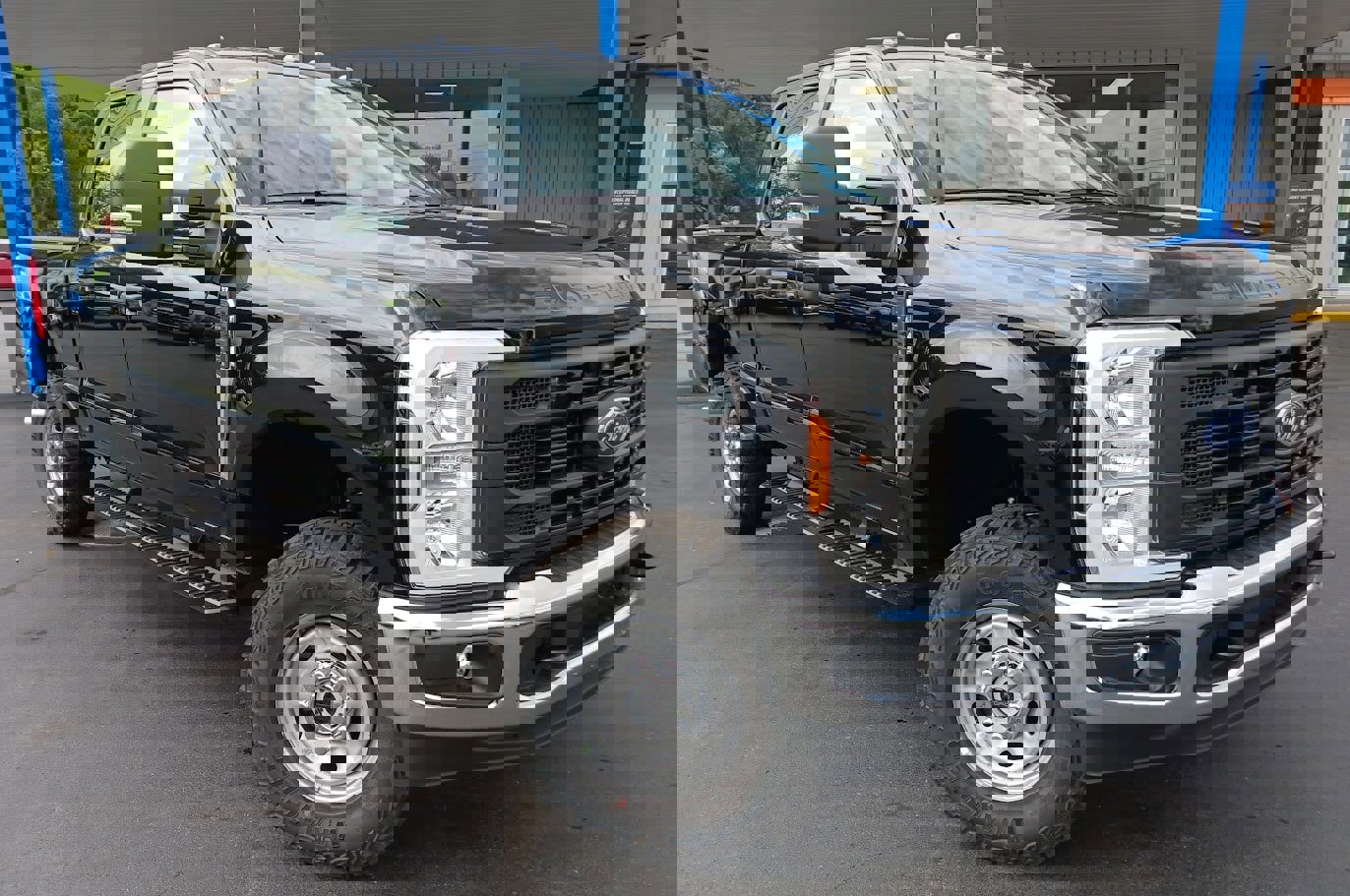 New 2026 Ford F350 XL image 2