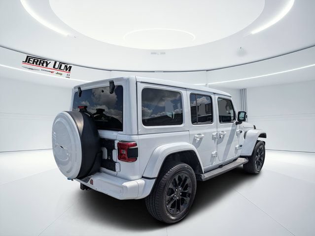 Used 2021 Jeep Wrangler Unlimited Sahara AWD/4WD image 3
